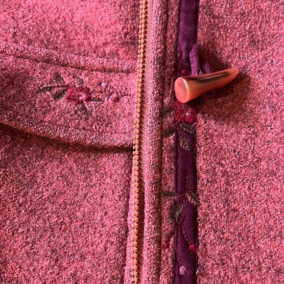 Coat - Wool Knee Length - Picture 4 of 6